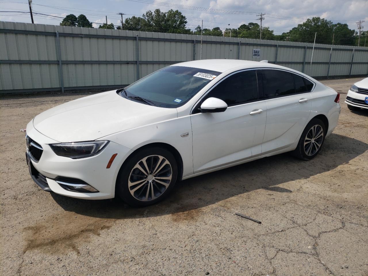 2018 BUICK Regal