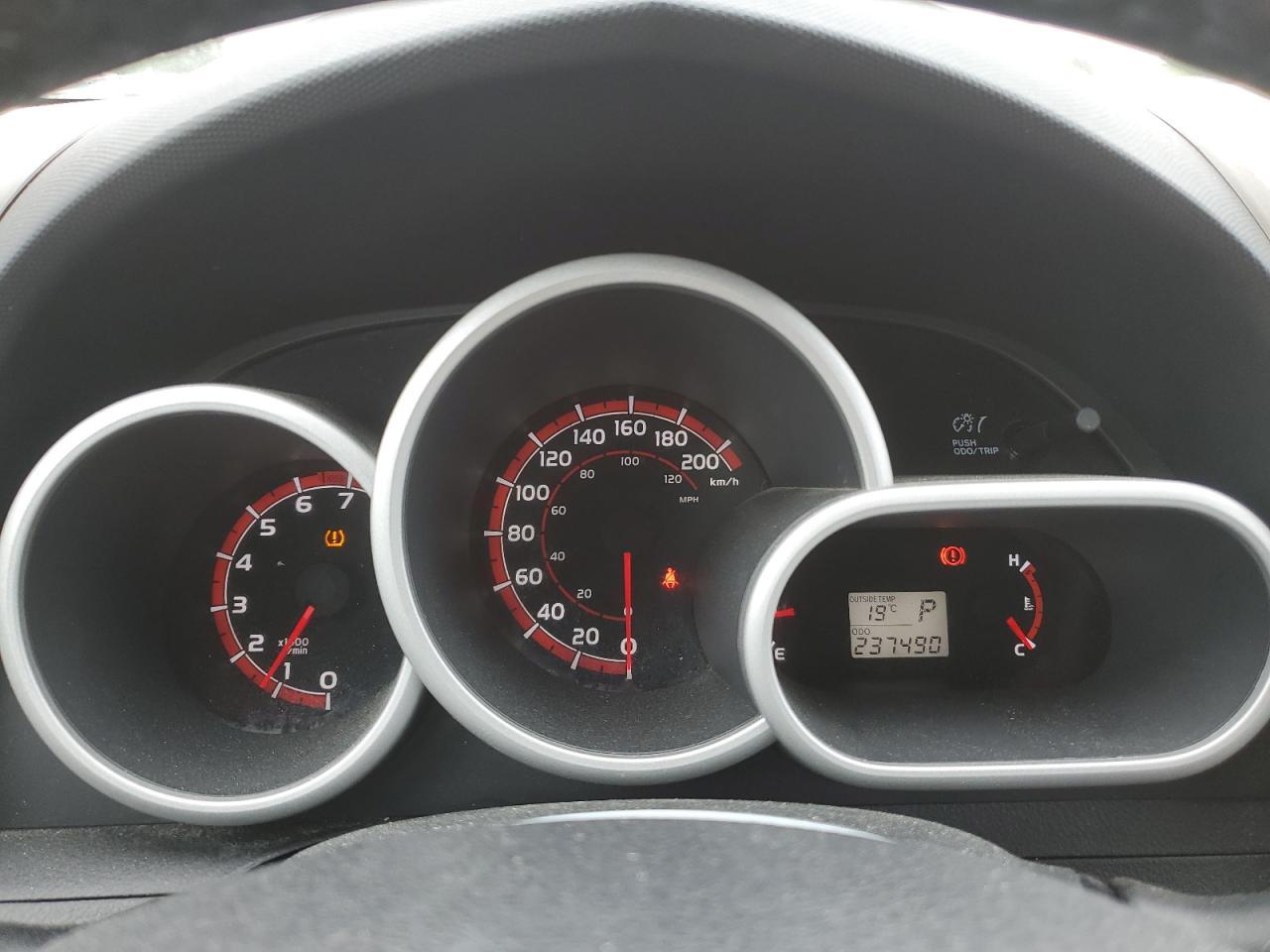 2011 TOYOTA COROLLA