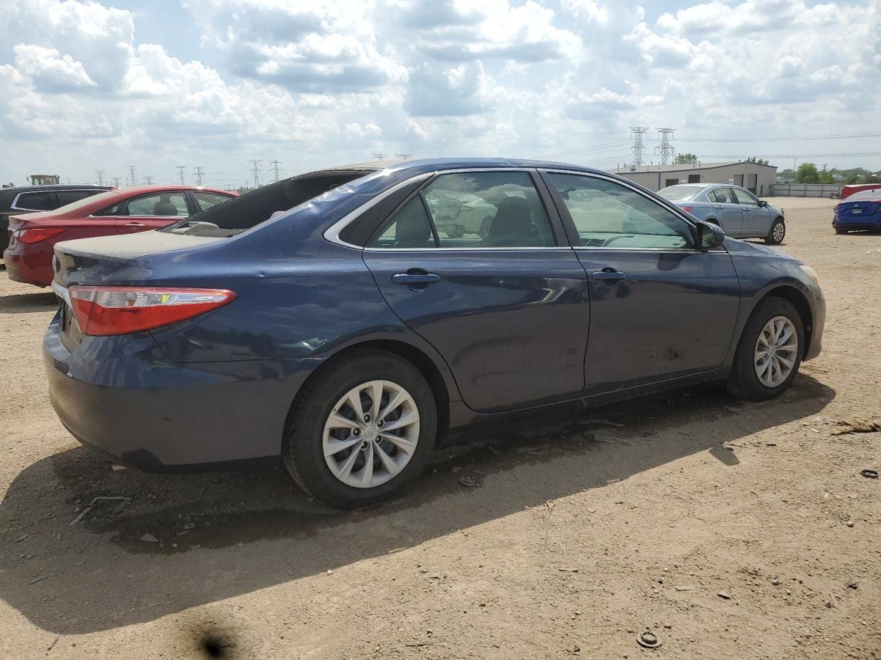 2015 TOYOTA CAMRY
