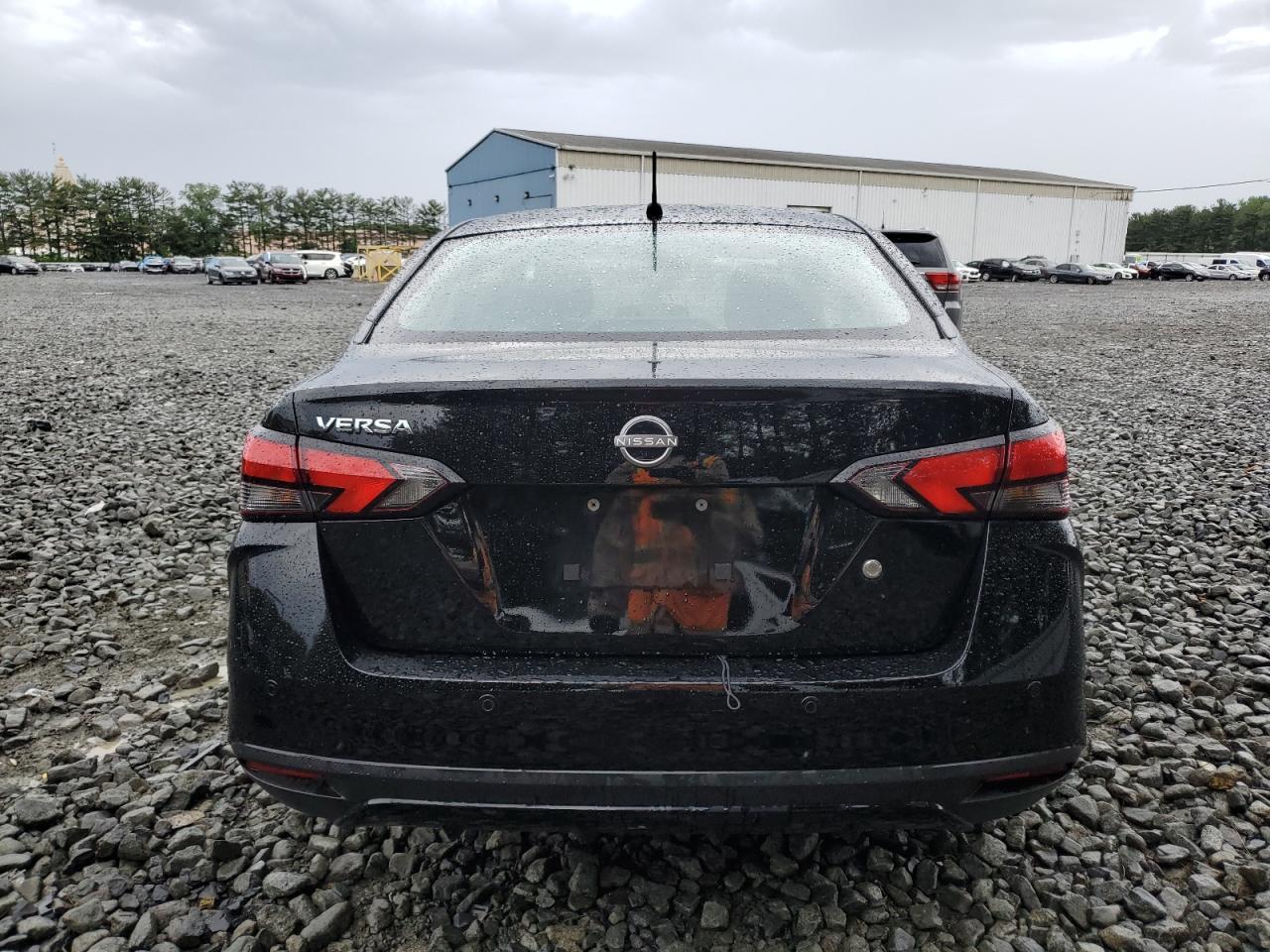2024 NISSAN VERSA