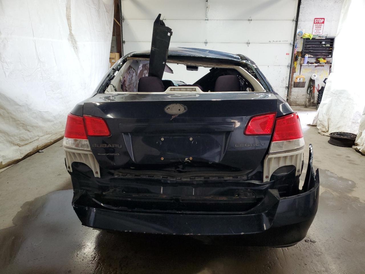 2012 SUBARU Legacy