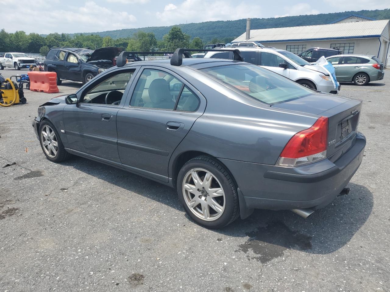 2004 VOLVO S60