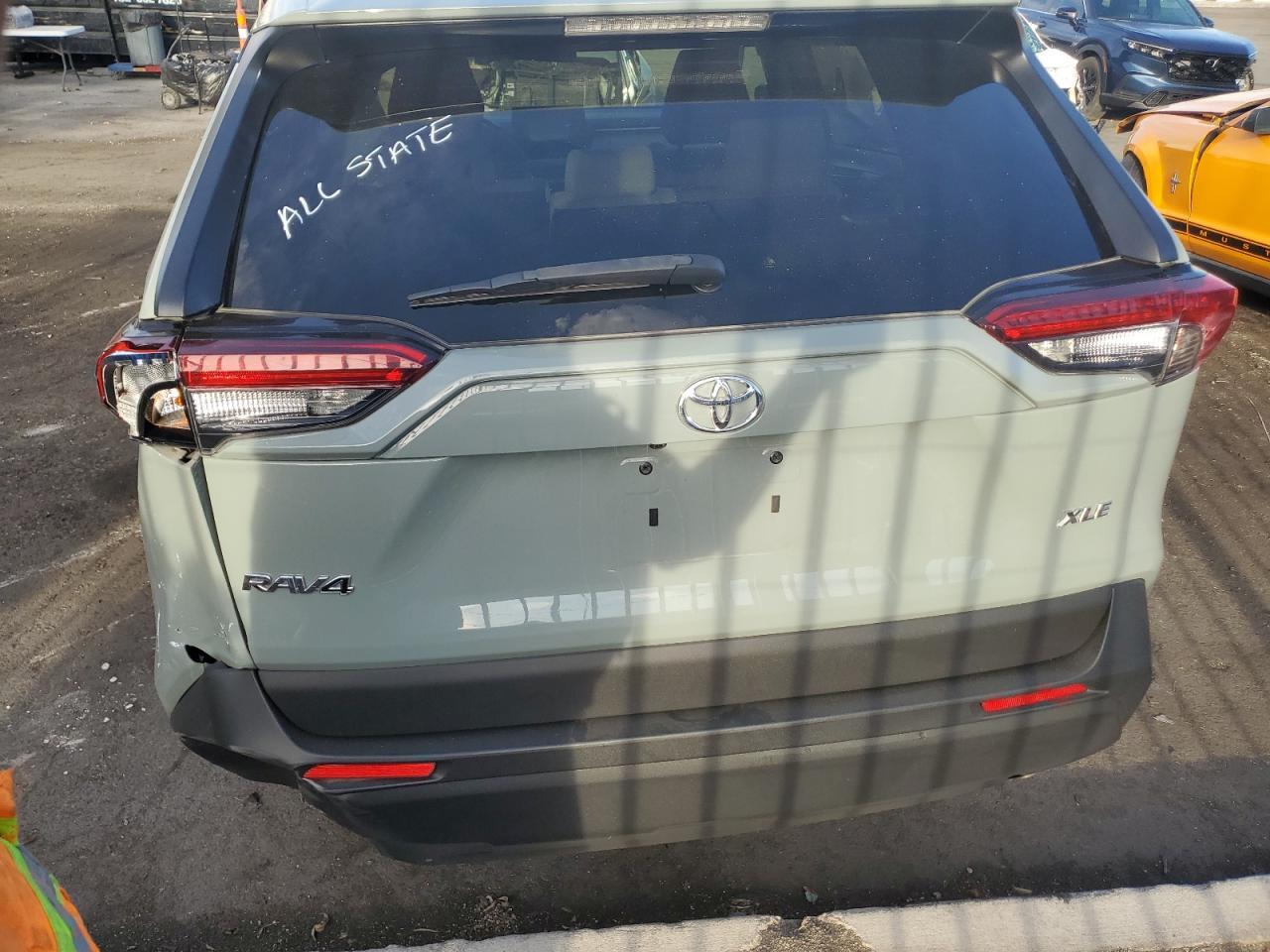 2020 TOYOTA RAV4