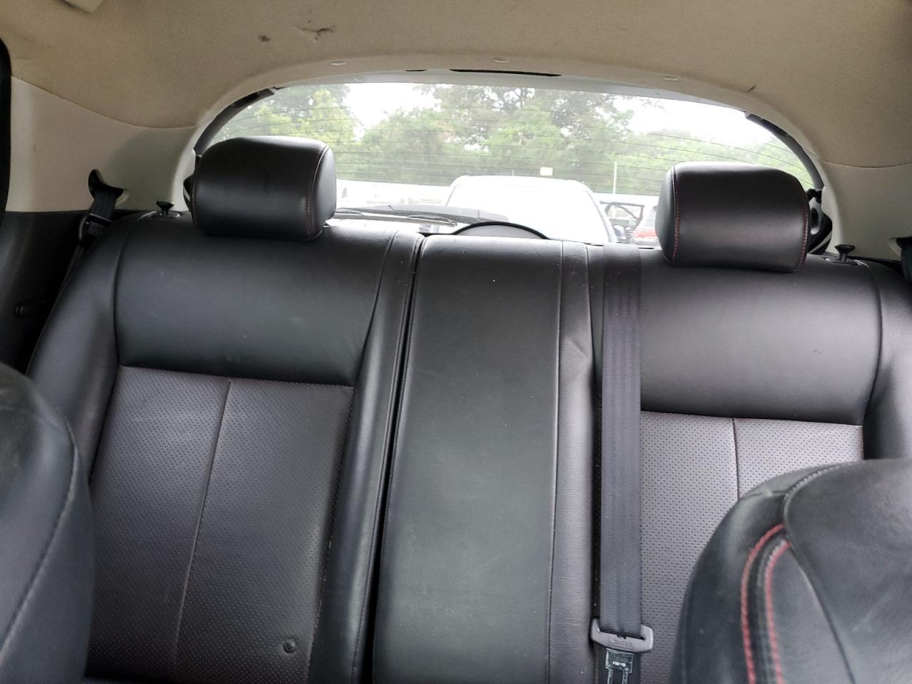 2012 NISSAN Juke