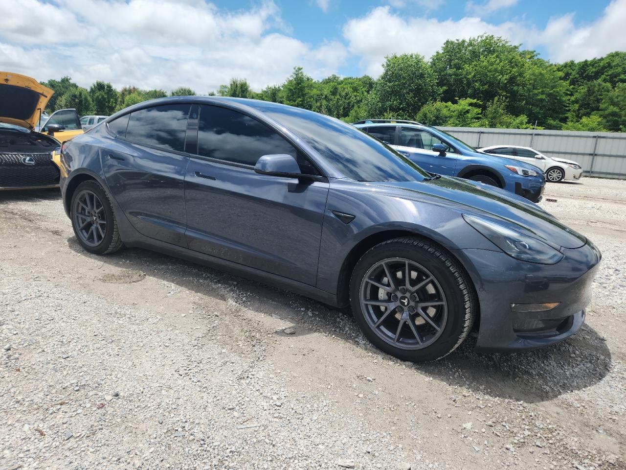 2021 TESLA MODEL 3