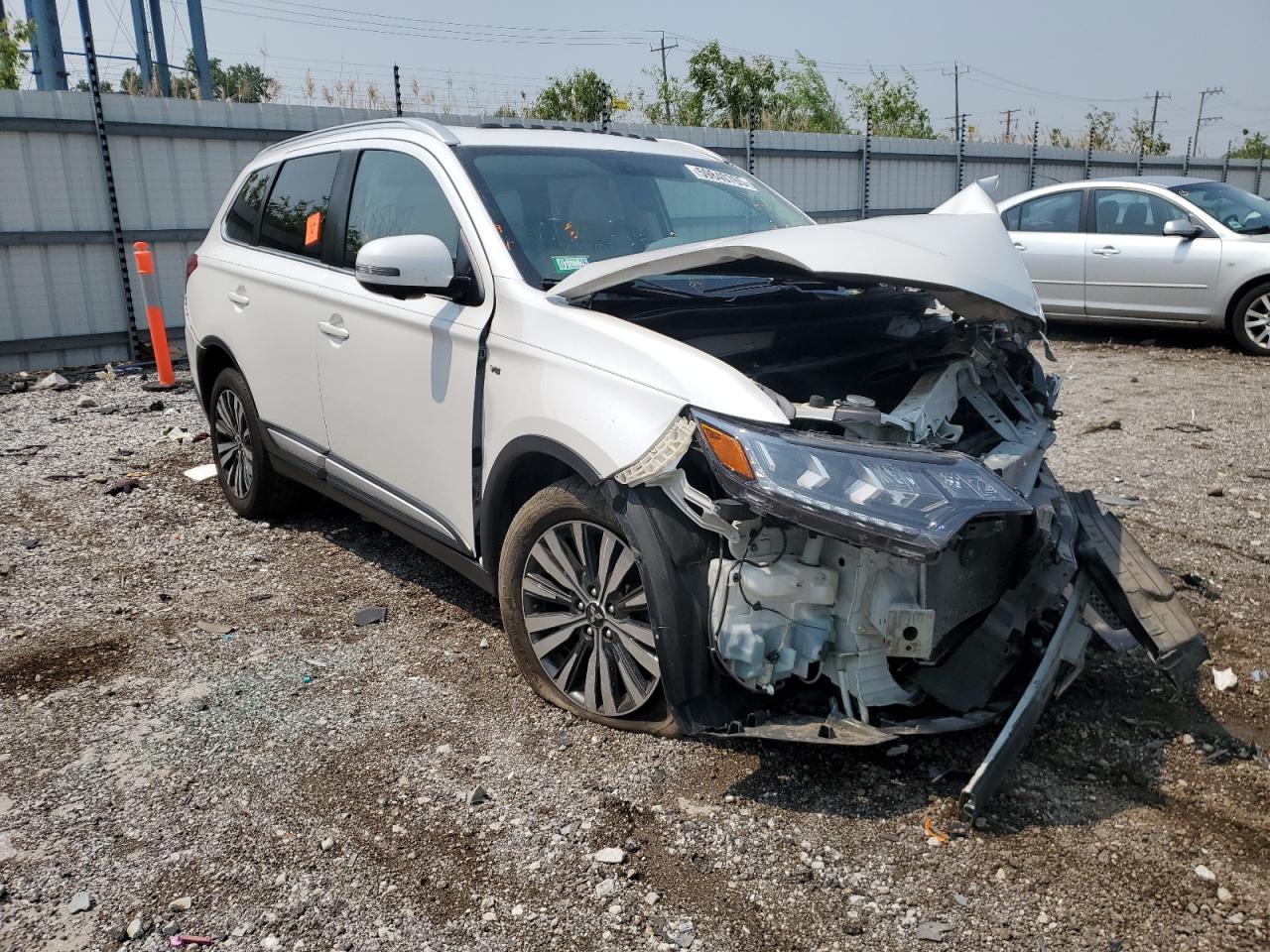 2019 MITSUBISHI outlander