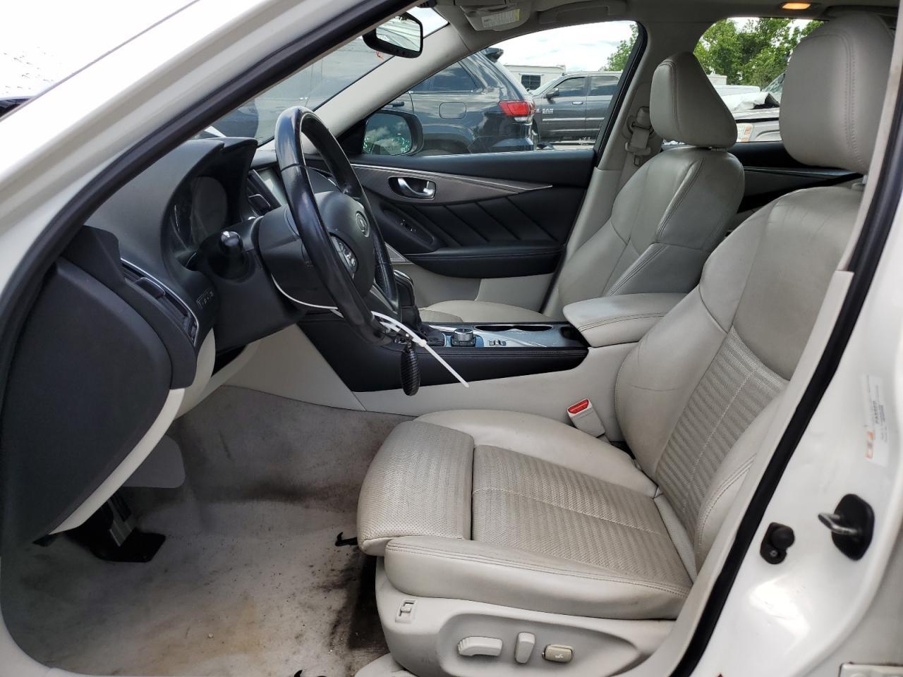 2017 INFINITI Q50