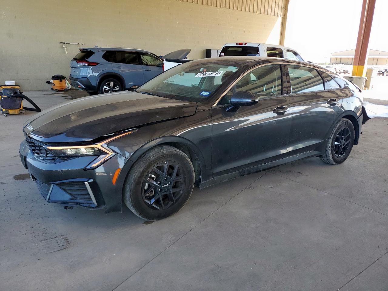 2025 KIA K5