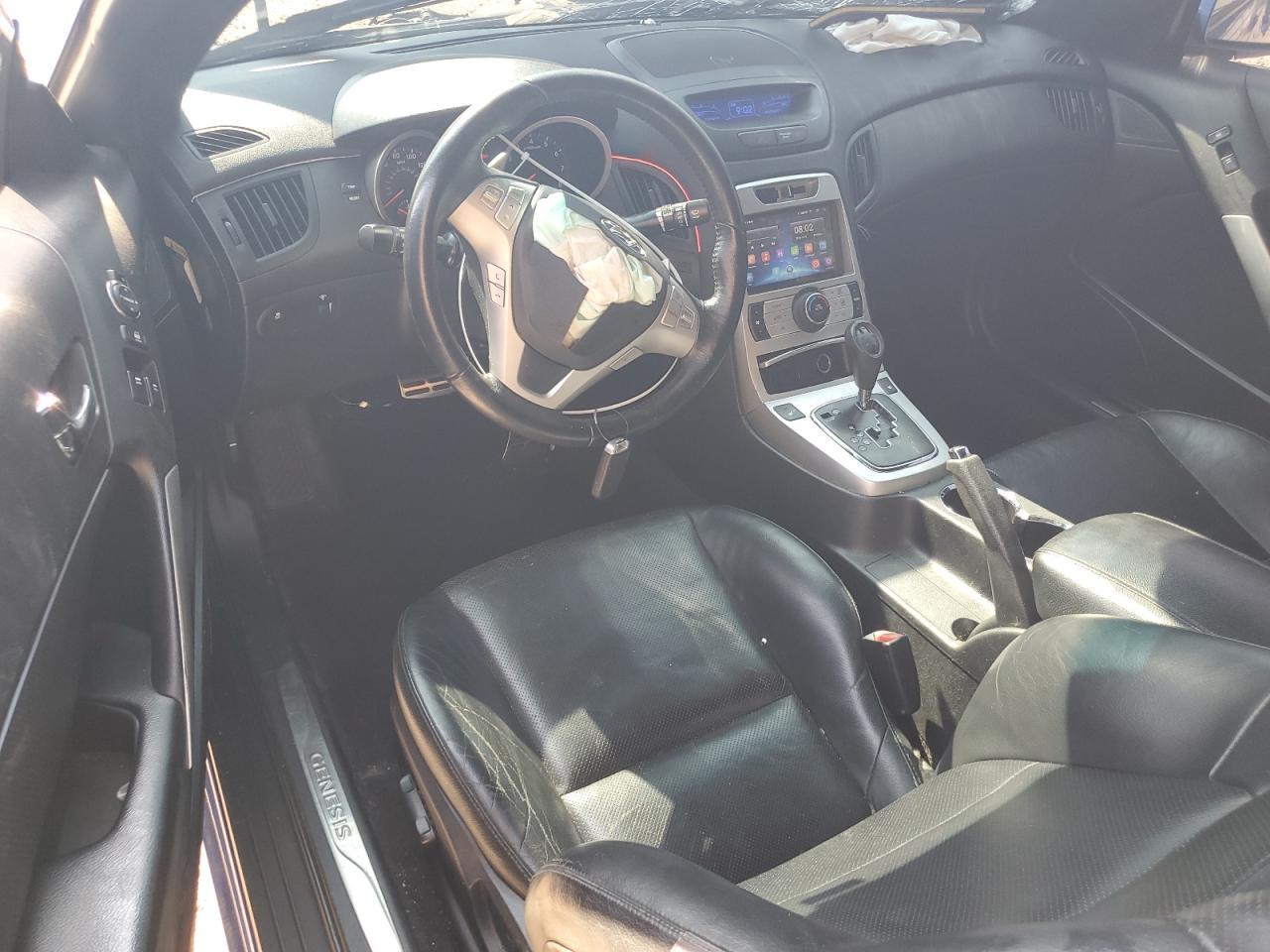 2010 HYUNDAI GENESIS