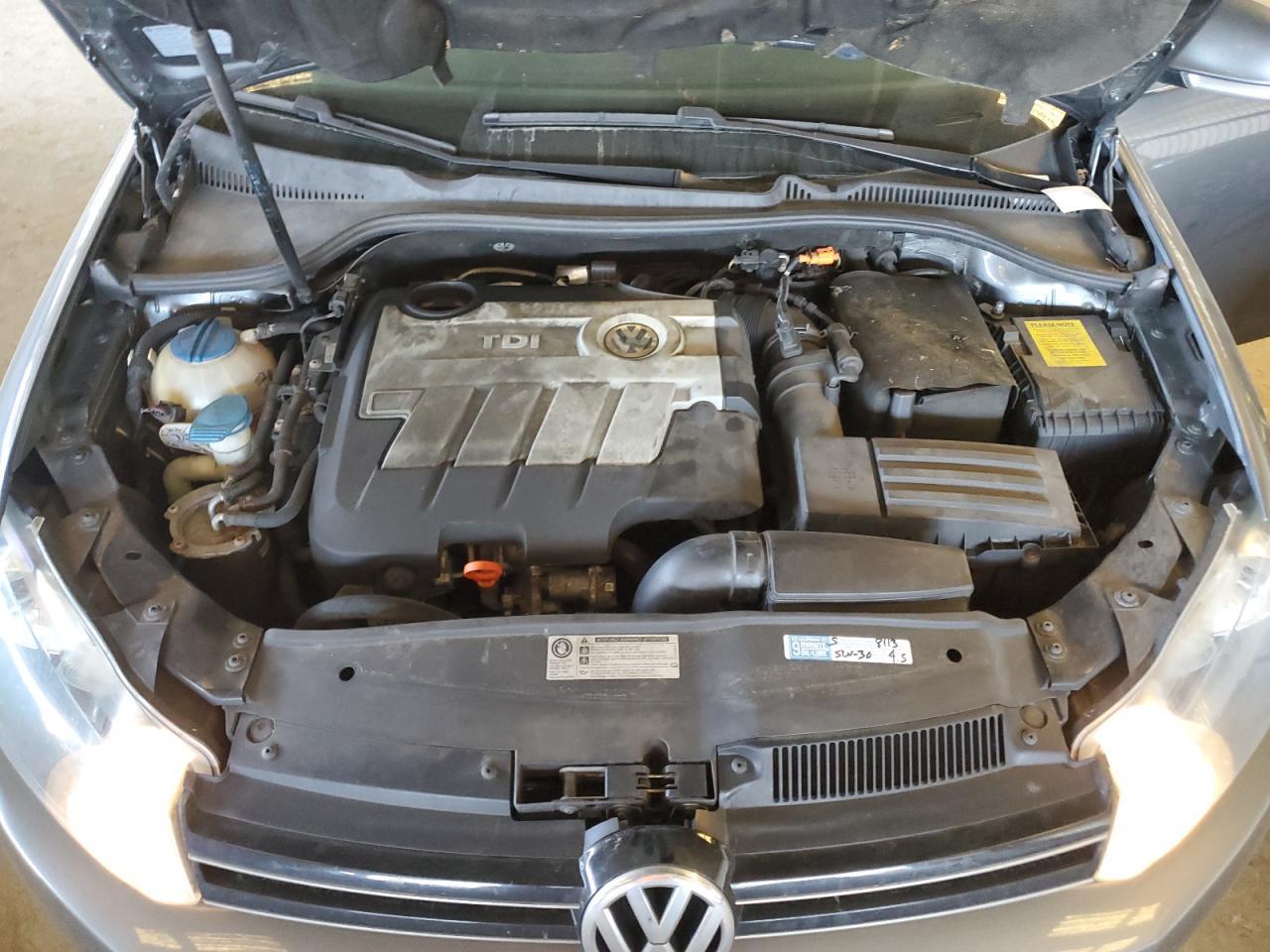 2012 VOLKSWAGEN JETTA