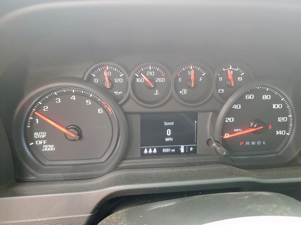 2024 CHEVROLET Silverado