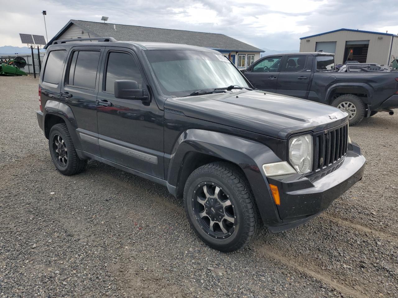 2012 JEEP Liberty