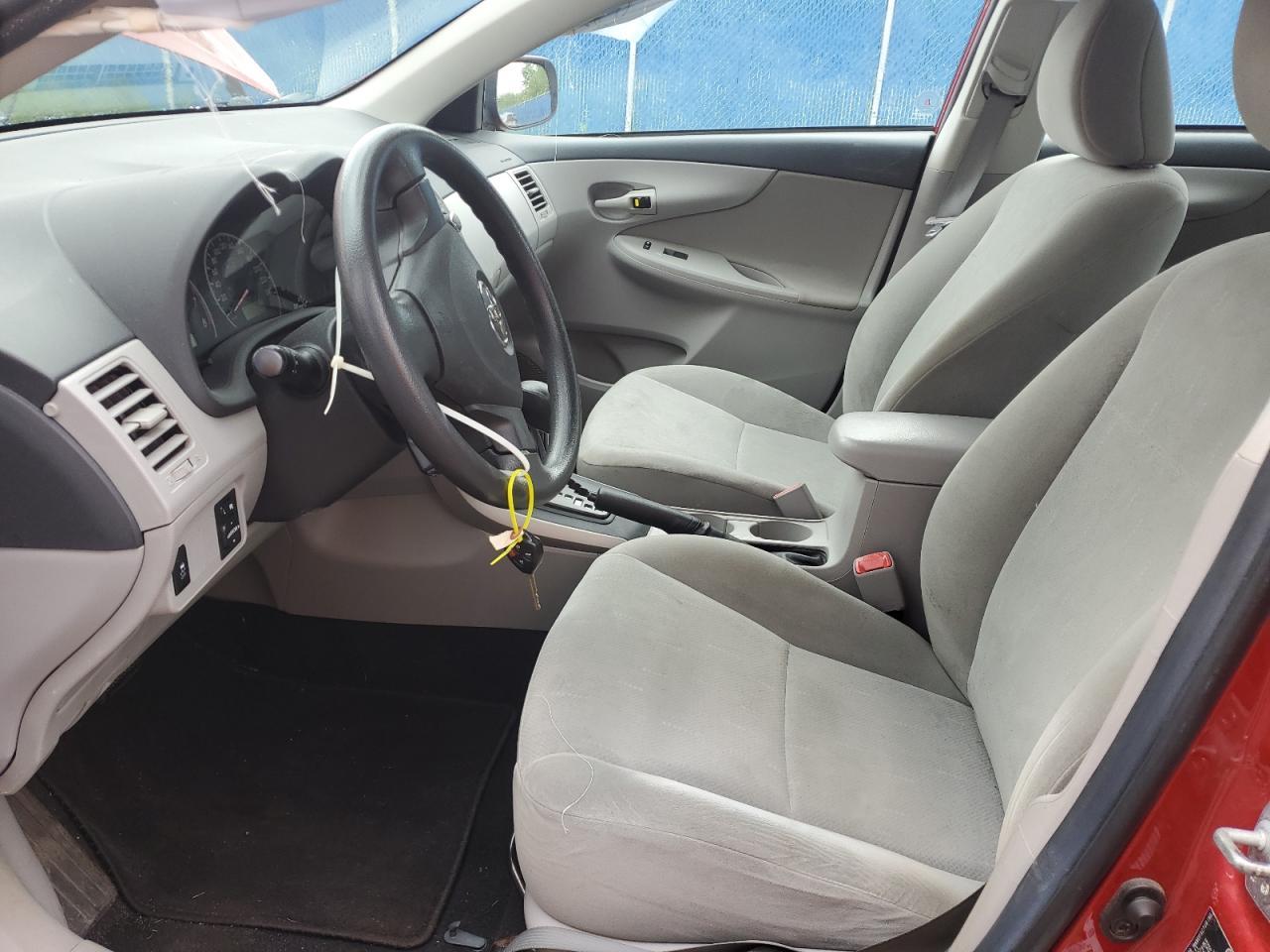 2011 TOYOTA COROLLA