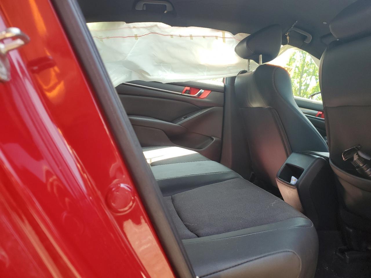 2019 HONDA ACCORD