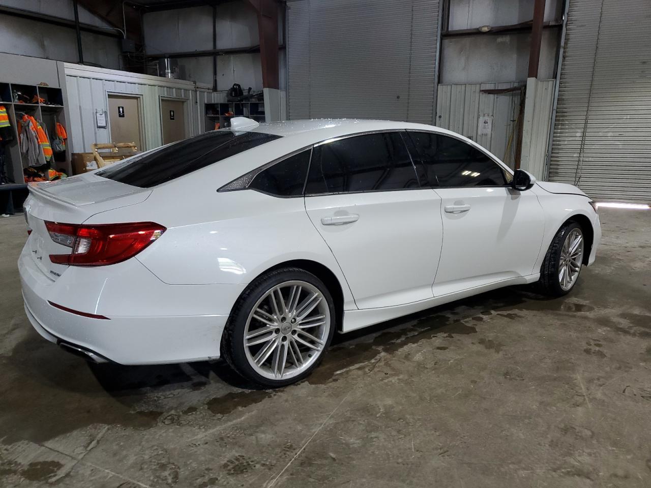 2020 HONDA ACCORD