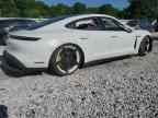 2024 PORSCHE Taycan