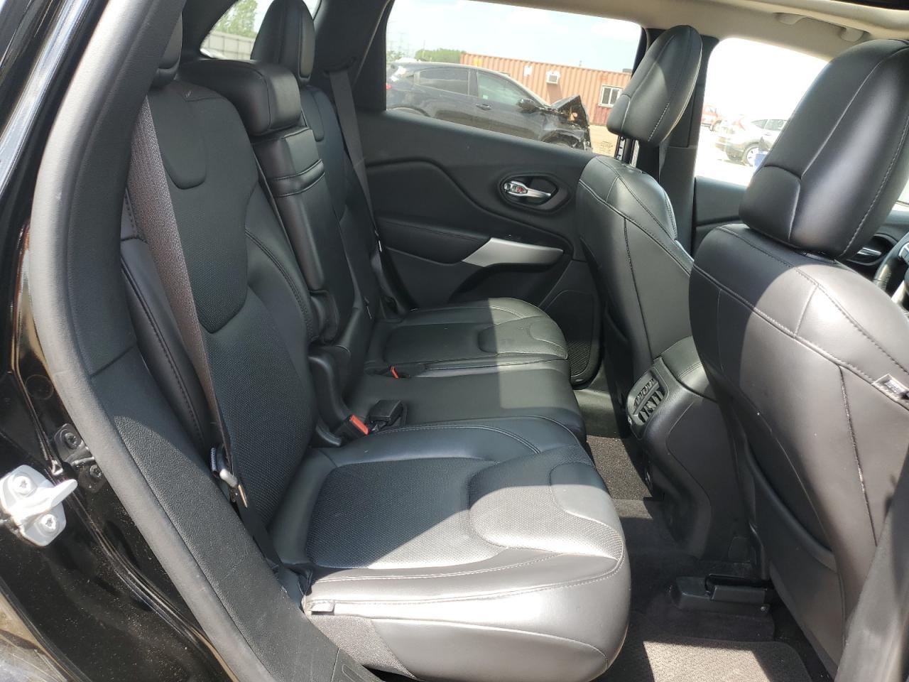 2017 JEEP CHEROKEE