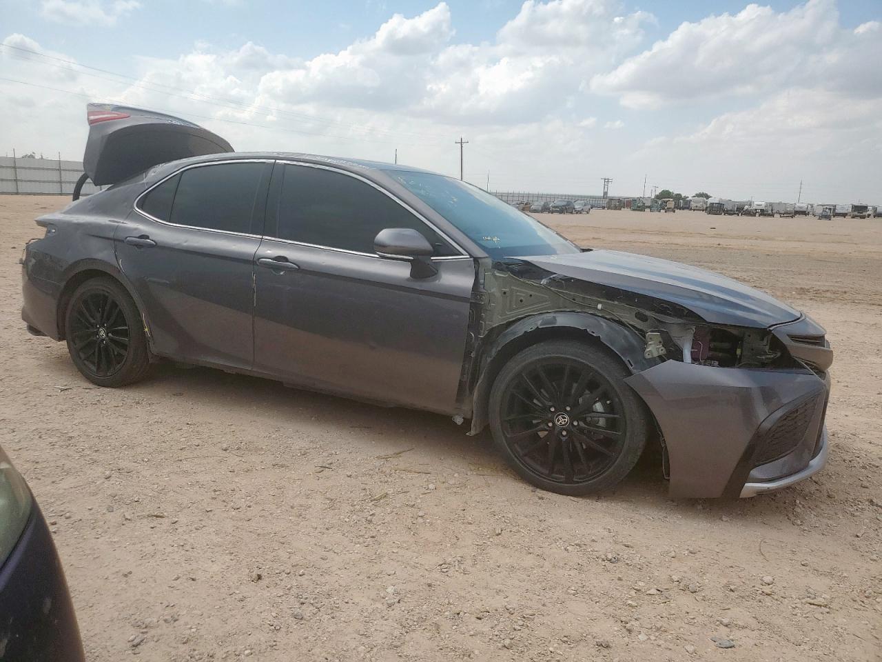 2022 TOYOTA CAMRY