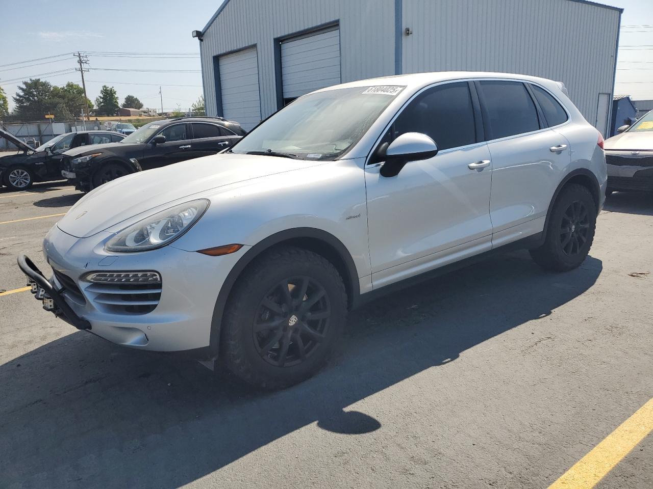 2014 PORSCHE CAYENNE