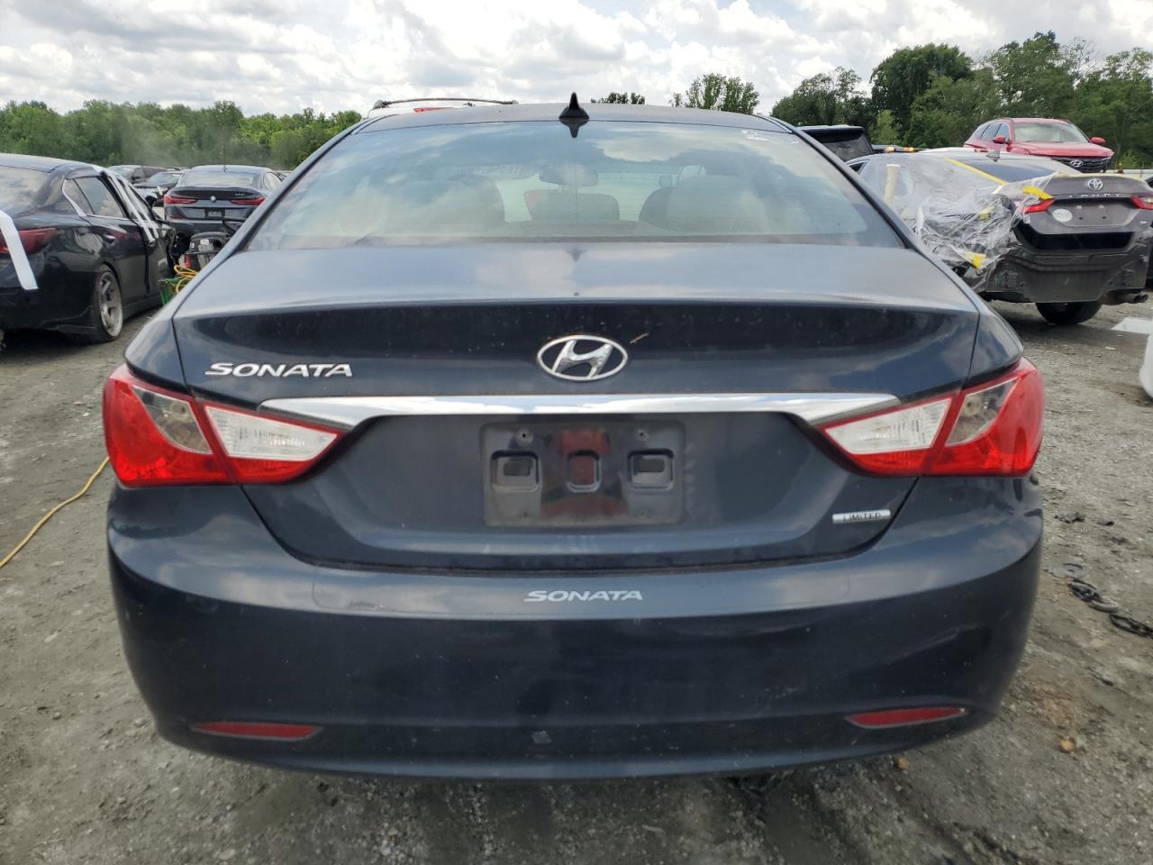 2013 HYUNDAI SONATA