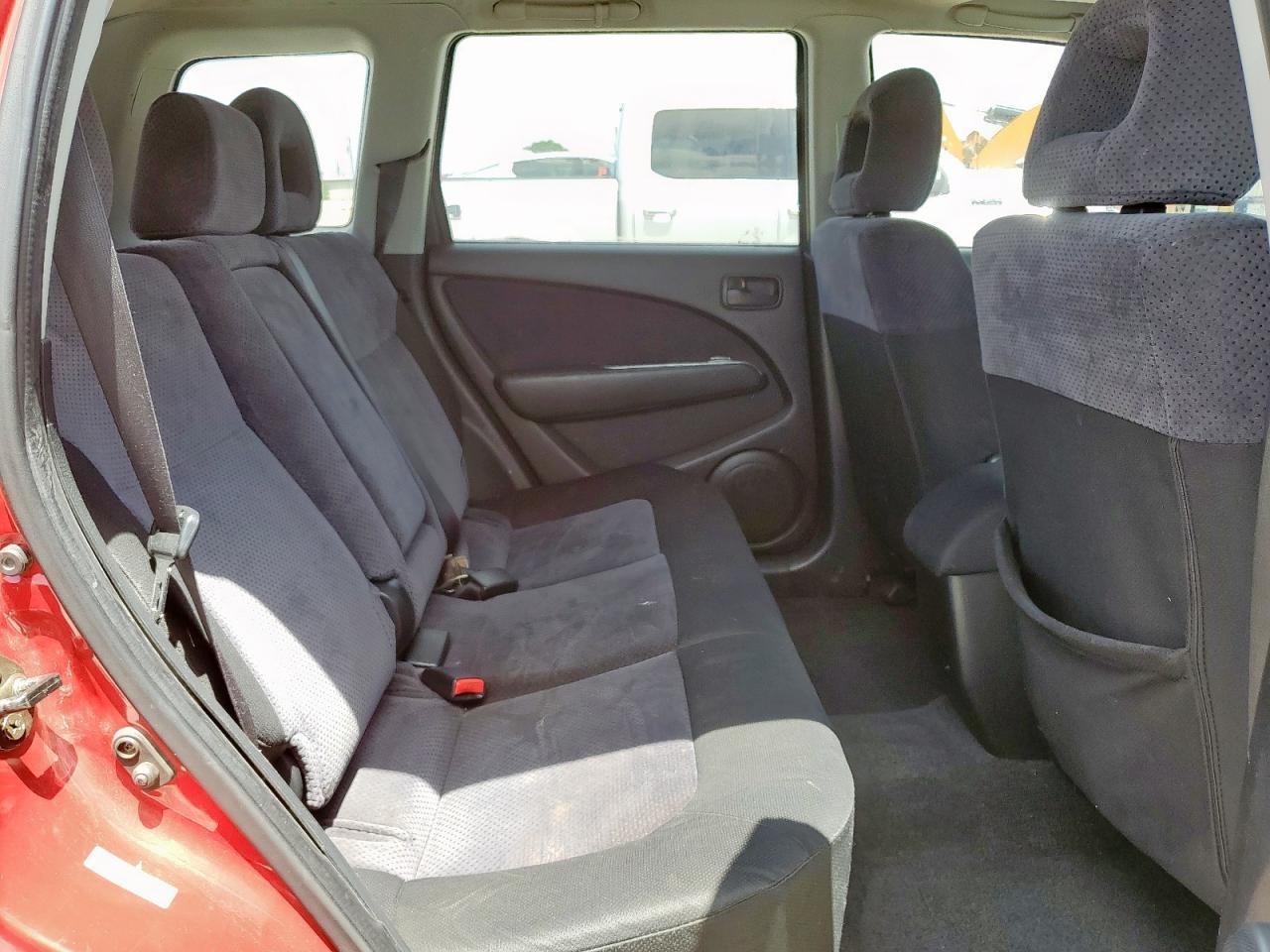 2004 MITSUBISHI outlander