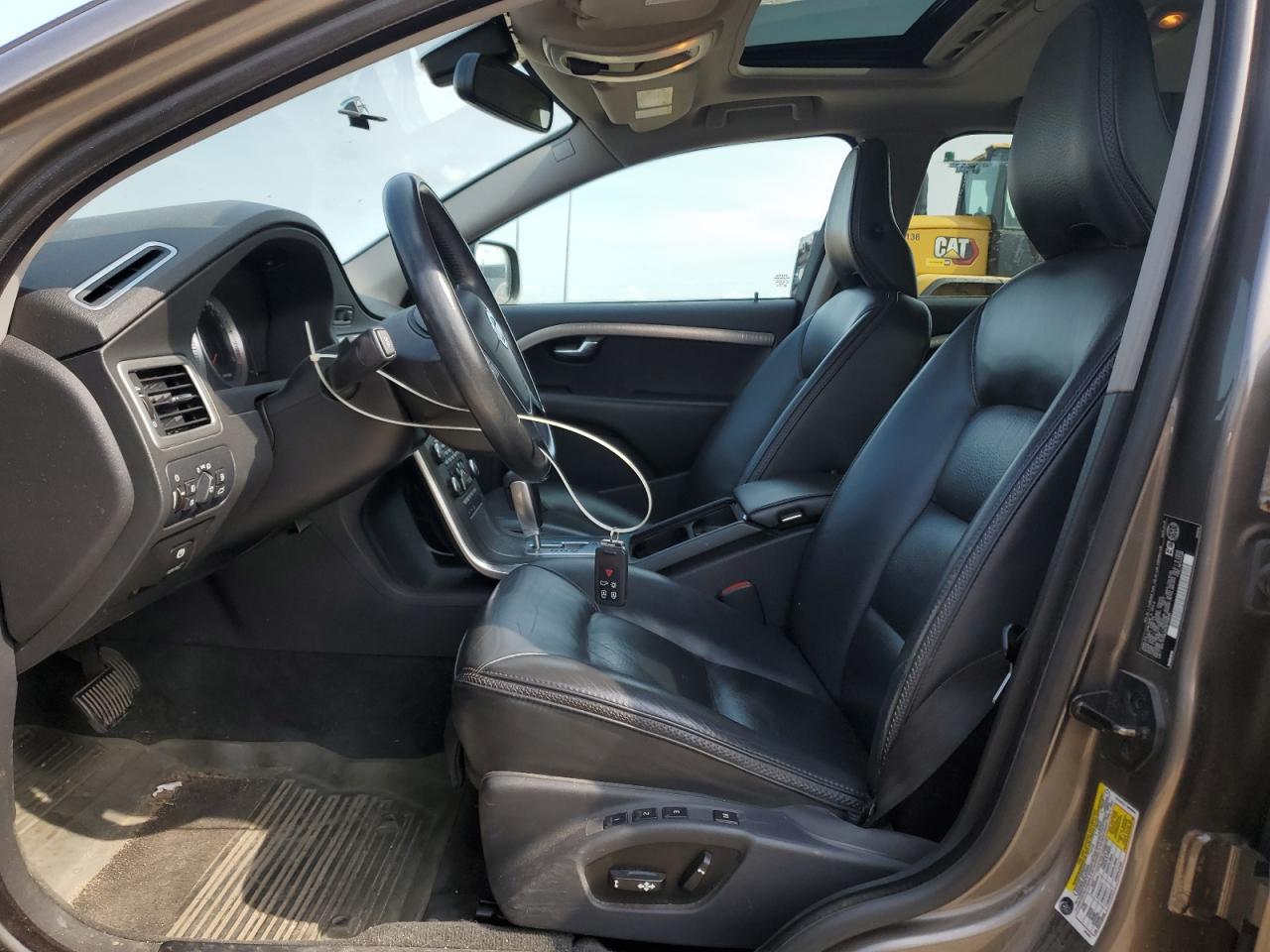 2011 VOLVO XC70