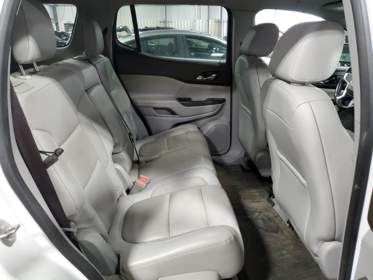 2017 GMC ACADIA
