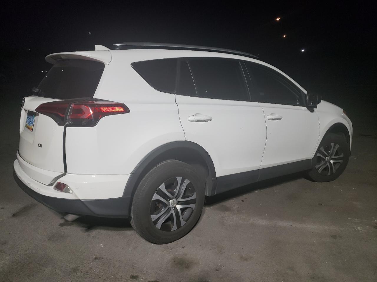 2016 TOYOTA RAV4