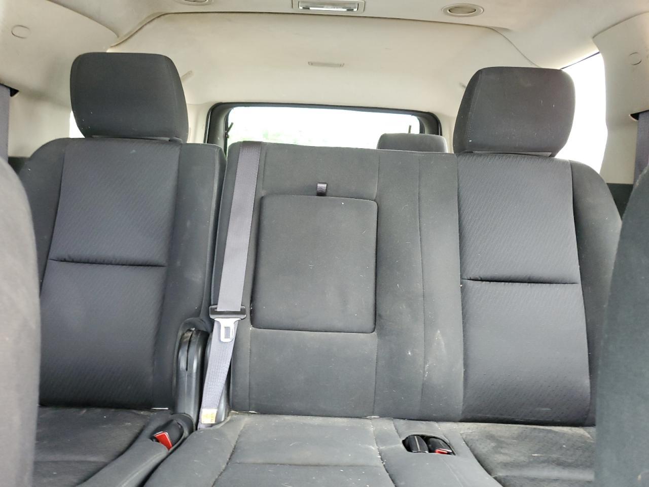 2014 CHEVROLET Suburban