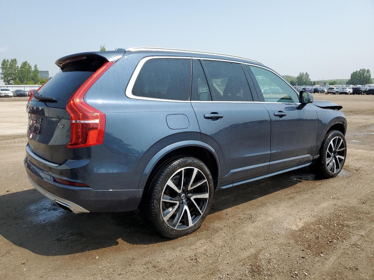 2021 VOLVO XC90