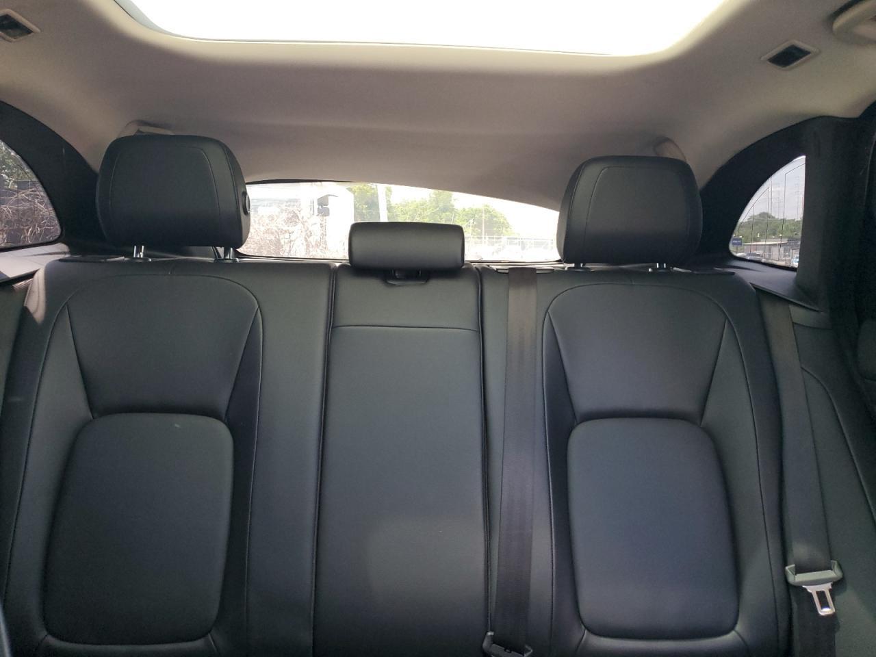 2018 JAGUAR F-Pace