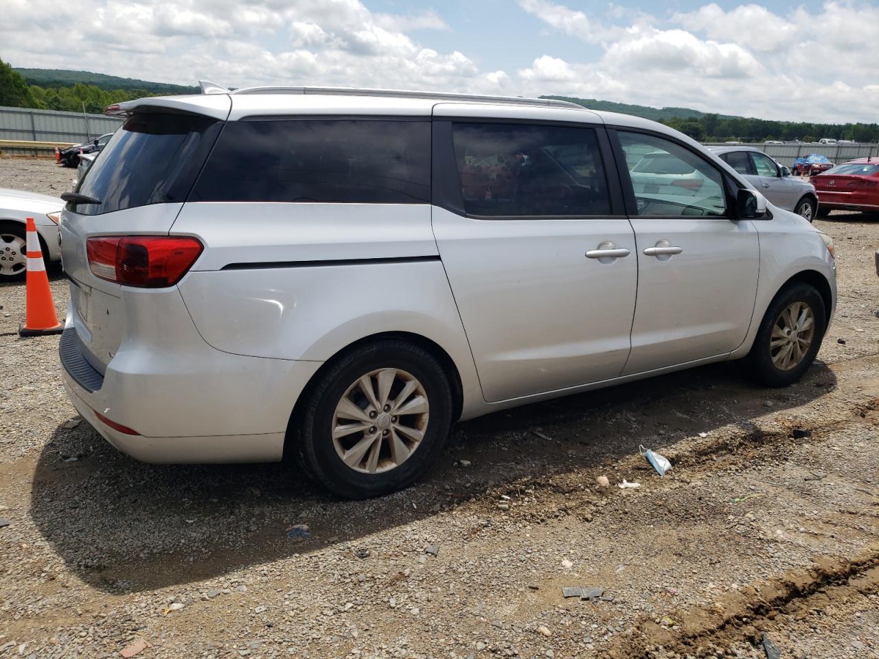 2015 KIA SEDONA