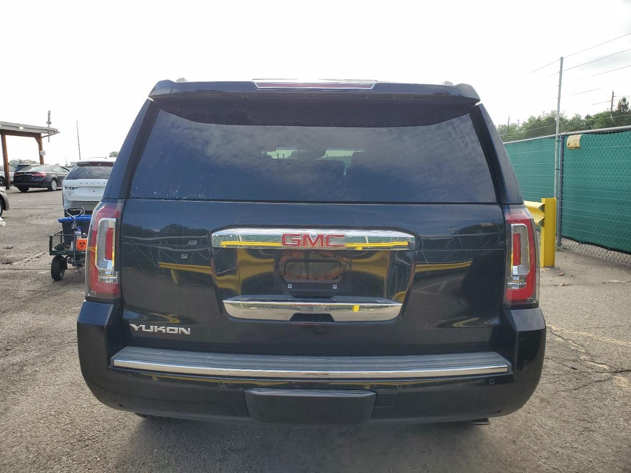 2015 GMC Yukon