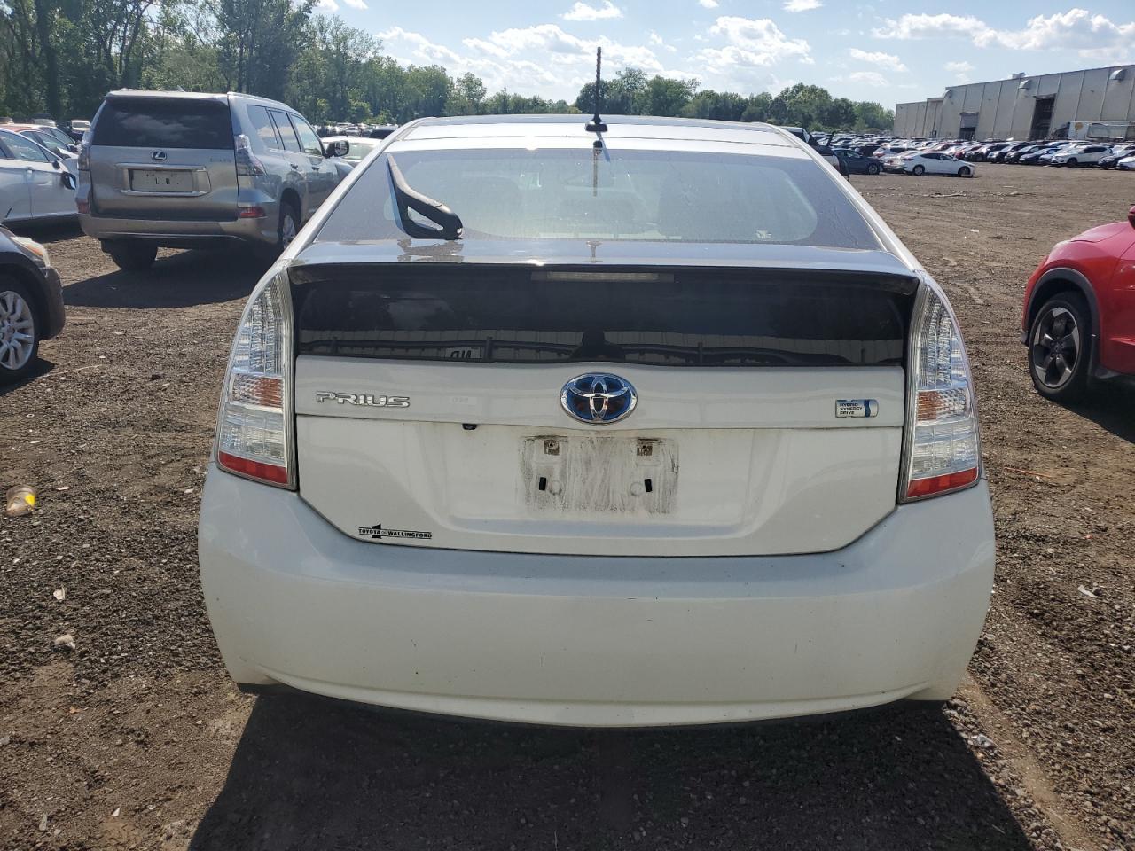 2011 TOYOTA PRIUS