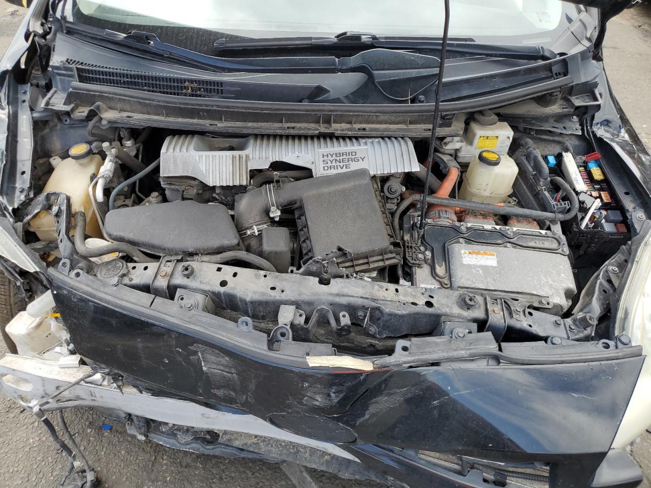 2011 TOYOTA PRIUS