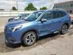 2022 SUBARU FORESTER