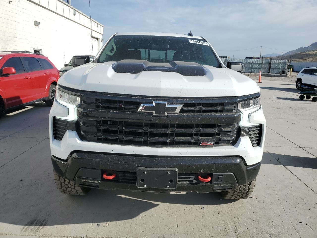 2025 CHEVROLET Silverado
