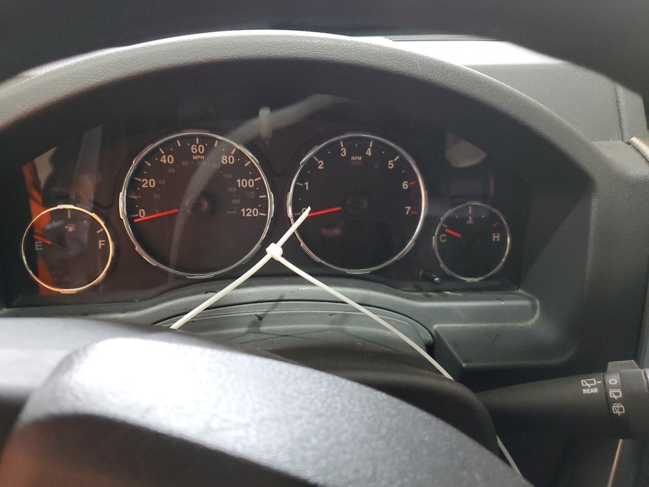2010 JEEP Liberty