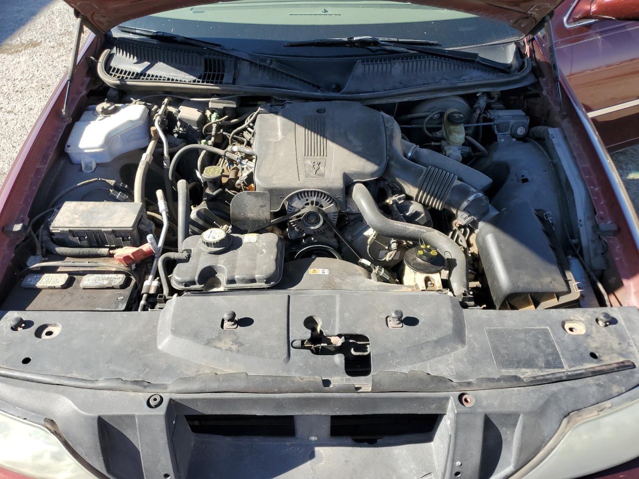 2004 LINCOLN Town Car