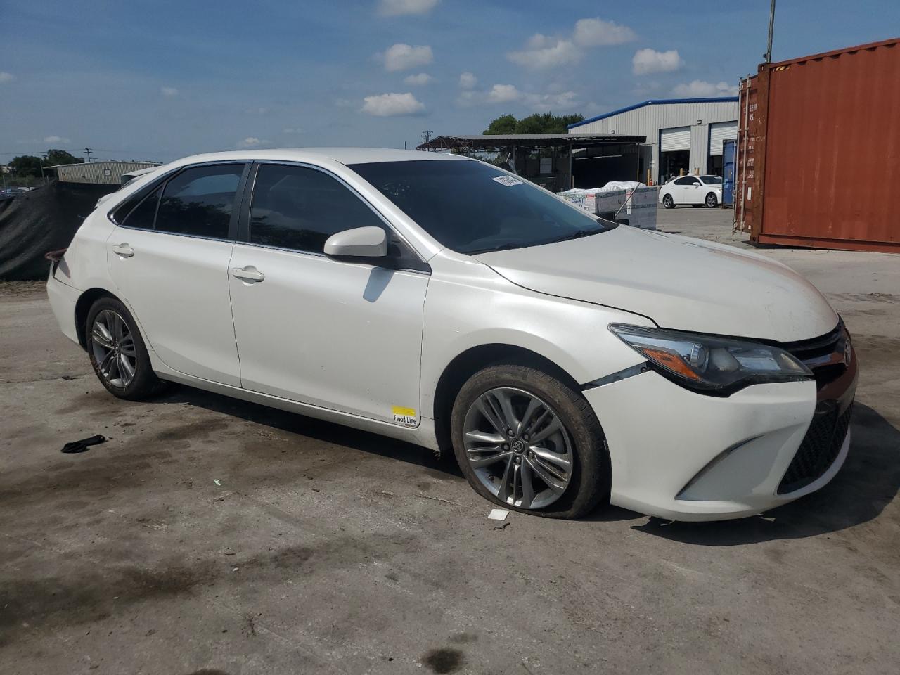 2017 TOYOTA CAMRY