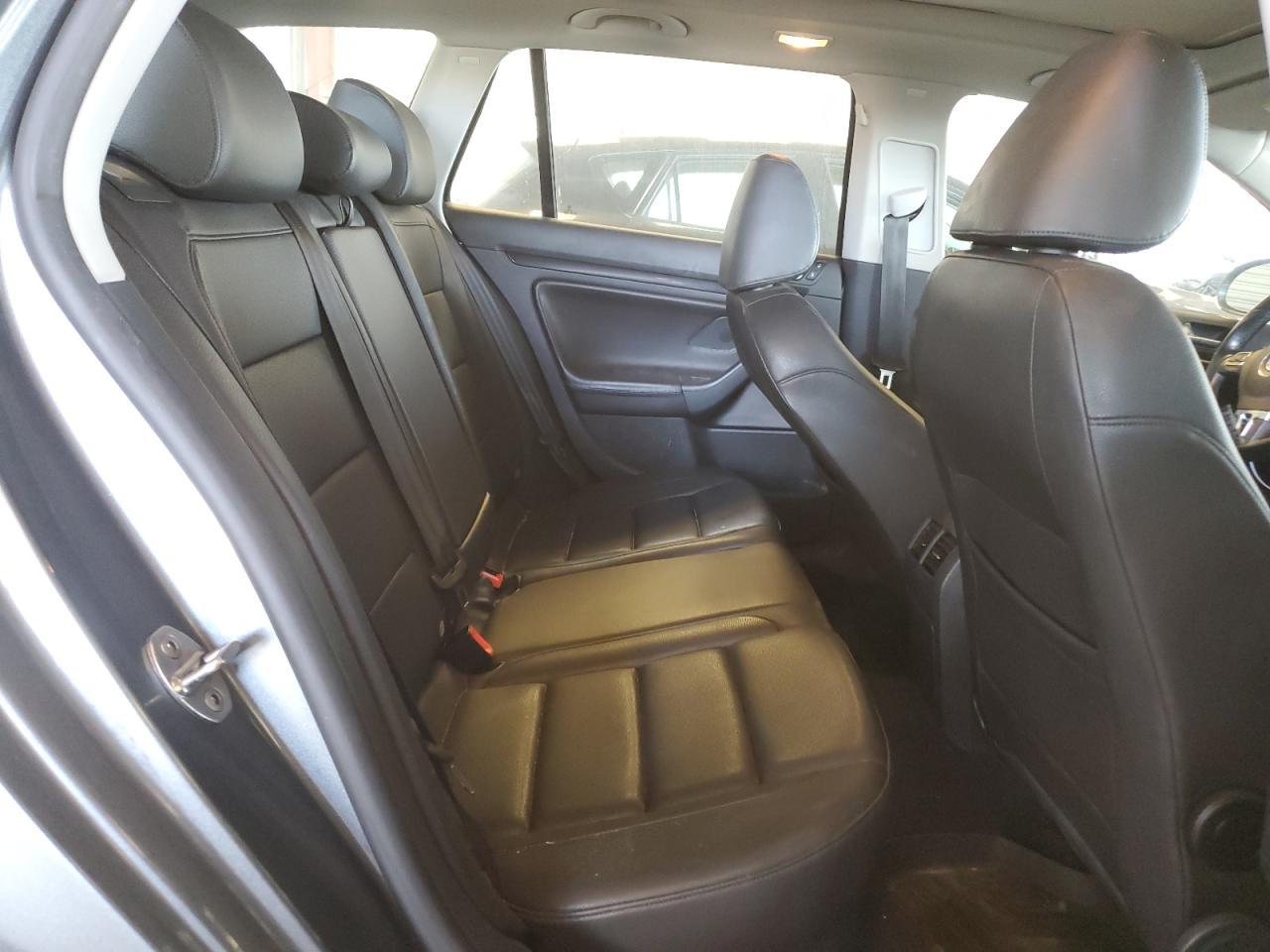 2012 VOLKSWAGEN JETTA
