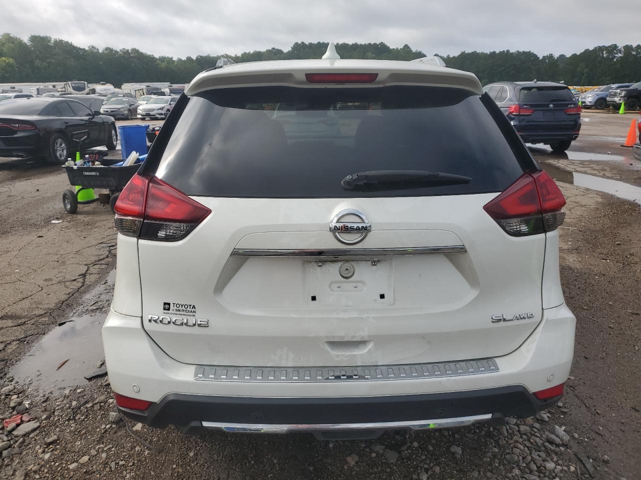 2019 NISSAN ROGUE