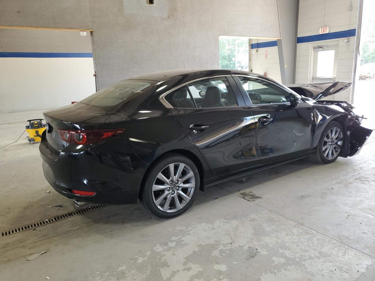 2025 MAZDA 3