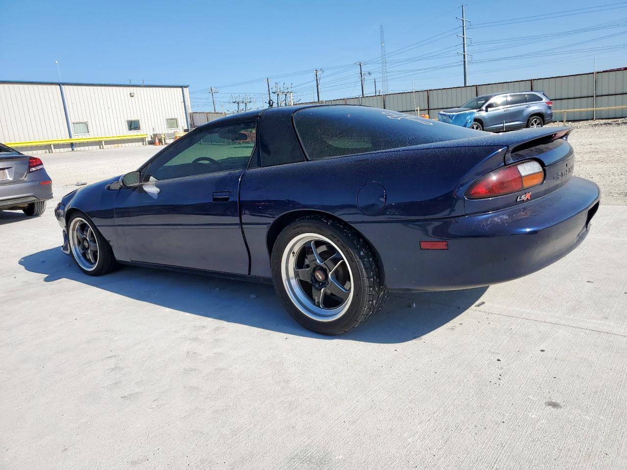 2002 CHEVROLET Camaro