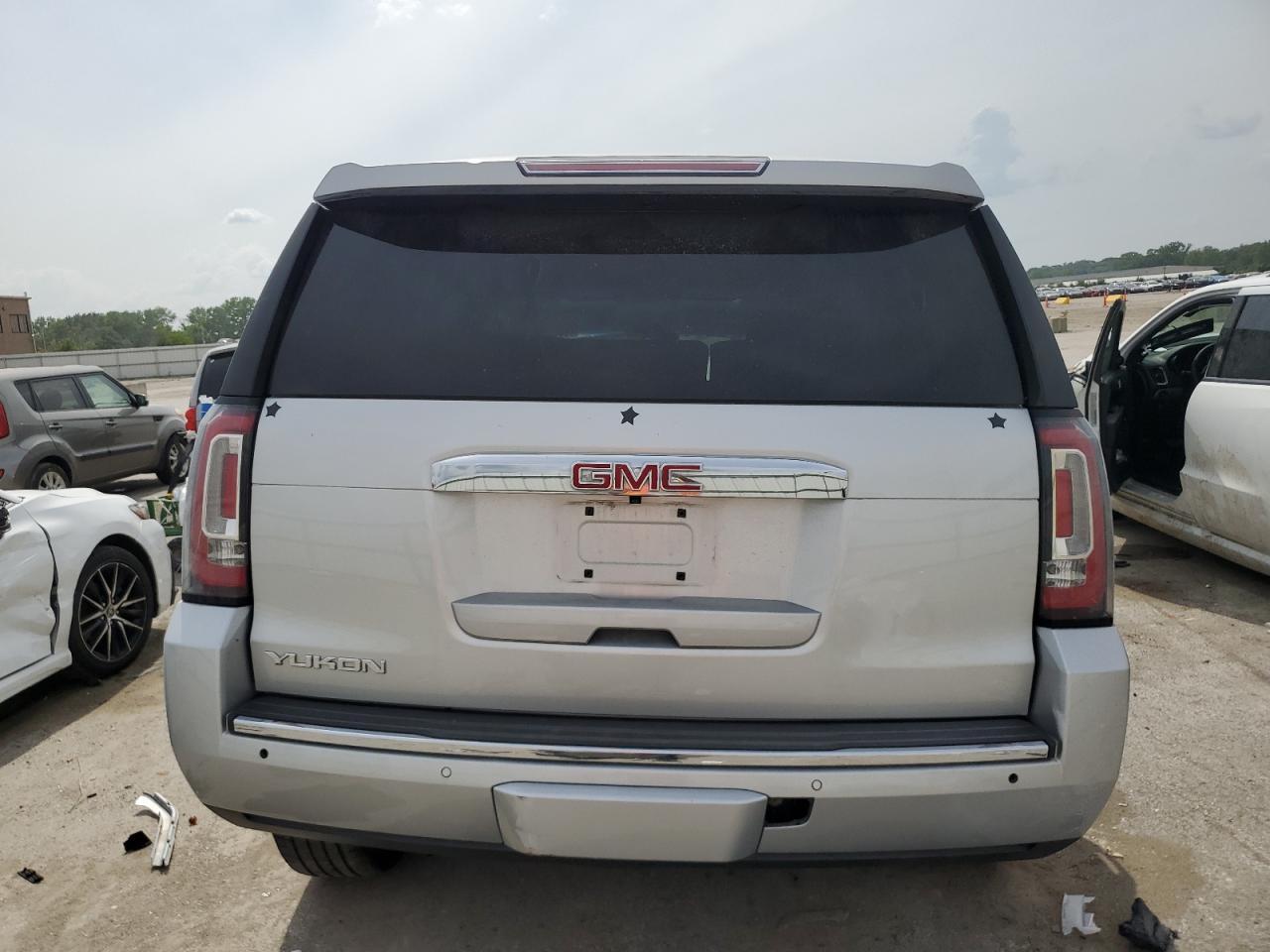2017 GMC Yukon
