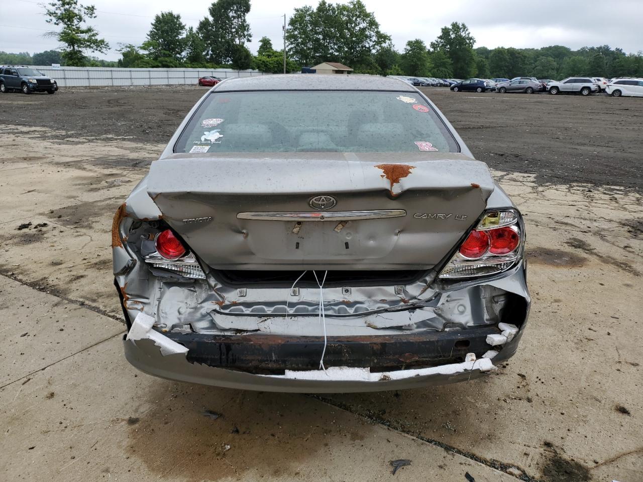 2005 TOYOTA CAMRY