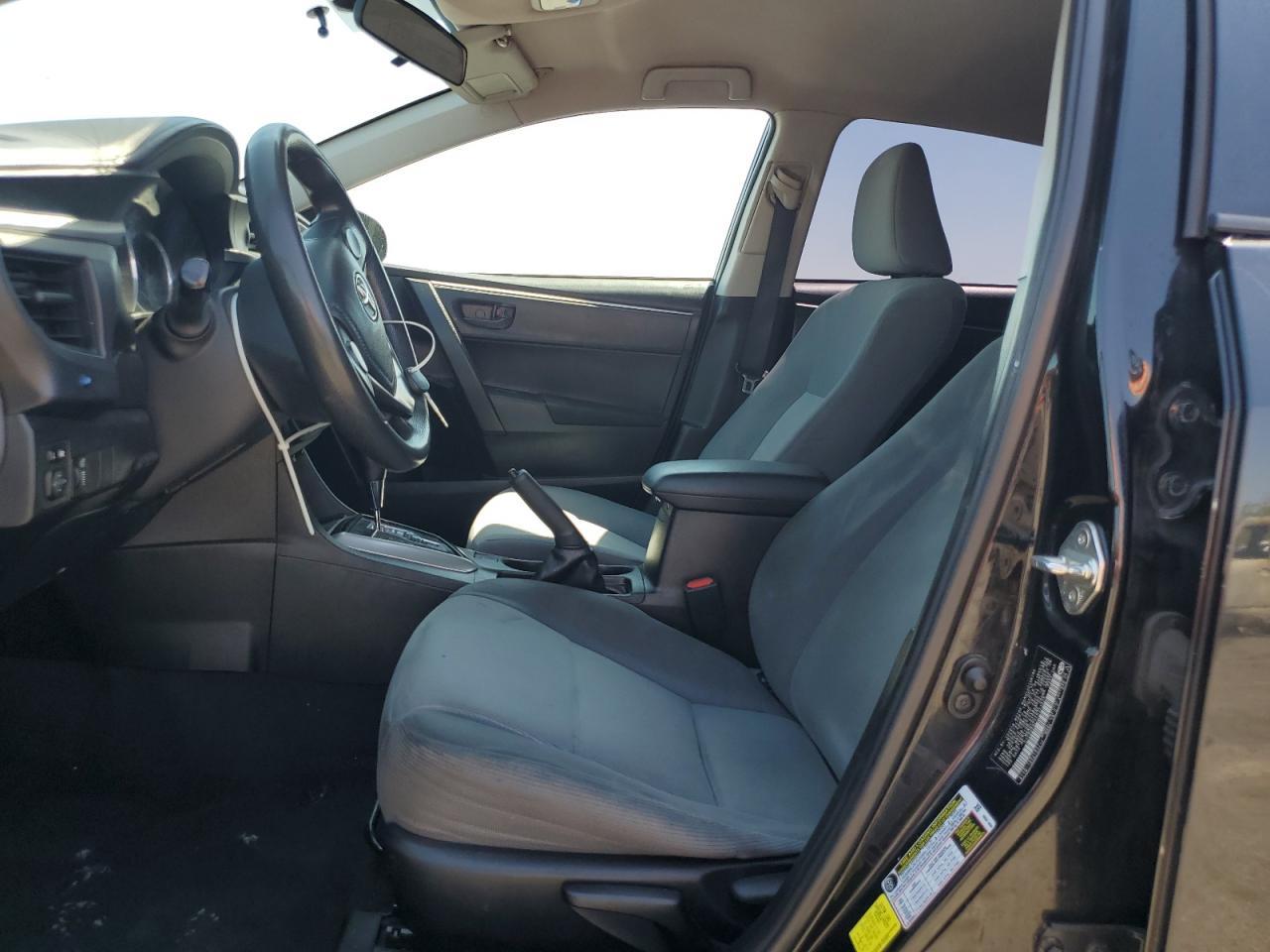 2015 TOYOTA COROLLA