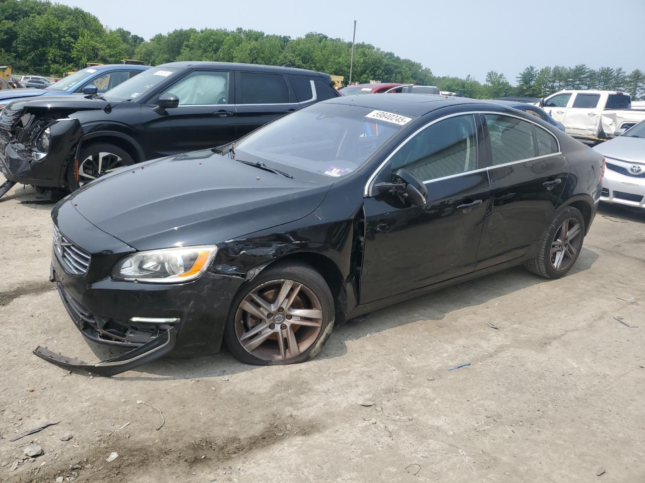 2015 VOLVO S60