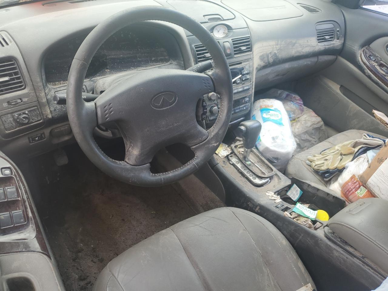 2000 INFINITI I30