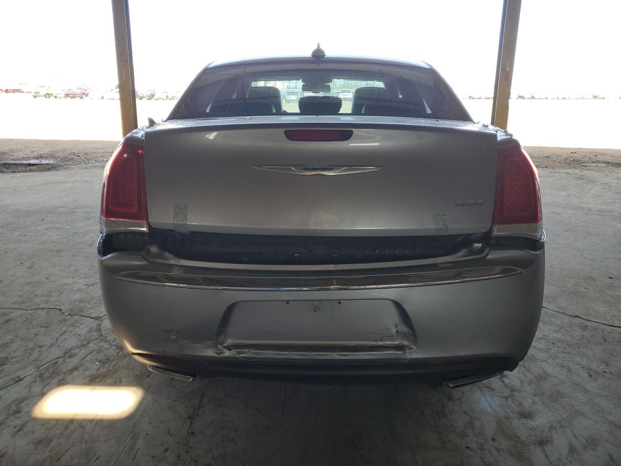 2015 CHRYSLER 300
